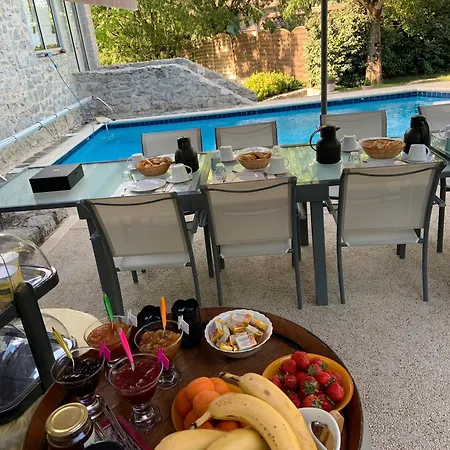 Guest house La Peireta- Maison Eco Responsable Saint Alban Auriolles